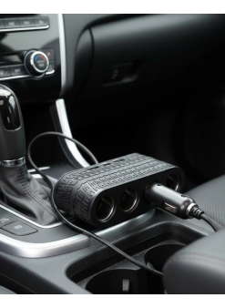 Araç Çakmak Çoklayıcı 4 Çıkışlı 2 Usb Ve Type C Girişli Çok Fonksiyonlu Şarj Ünitesi