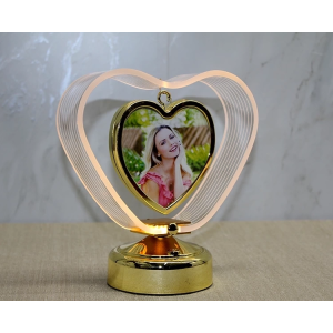 Kişiye Özel Fotoraf Alanli Kalpli Led Çerceve Alk4450