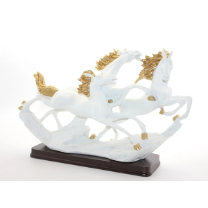 Polyester 3'lü Şahlanmış At Figürü Alk1627