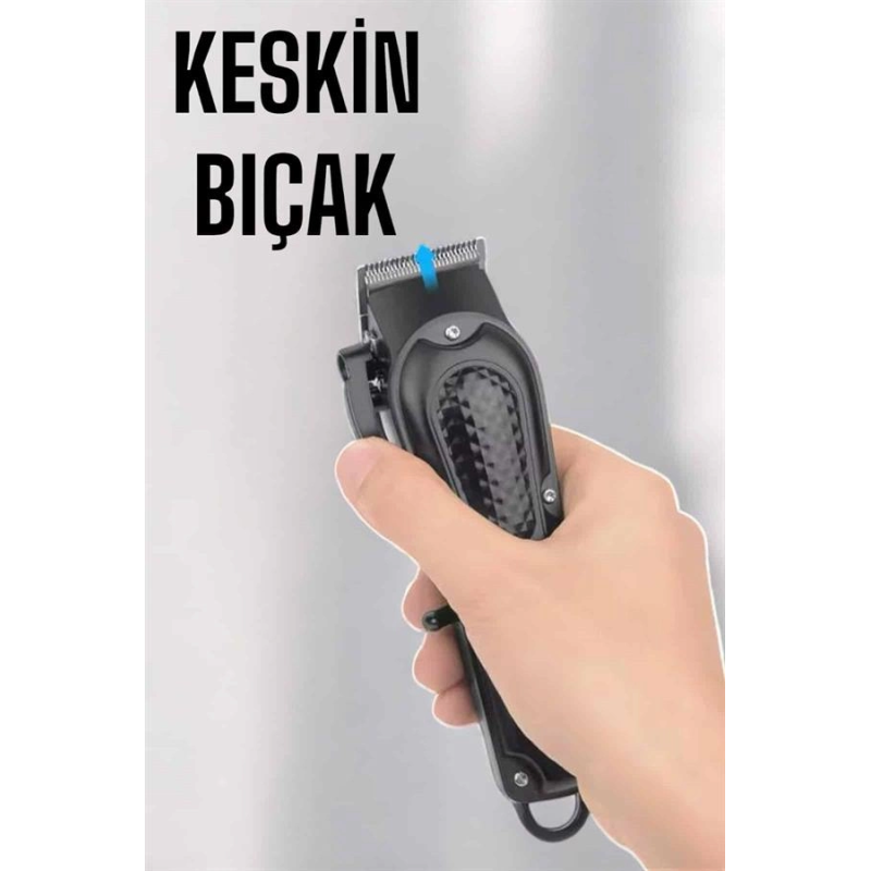 Suya Dayanıklı Tıraş Makinesi Keskin Bıçaklı Dijital Göstergeli Şarjlı Suya Dayanıklı Tıraş Makinesi Keskin Bıçaklı Dijital Göstergeli Şarjlı