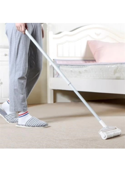 Pratik Temizlik İçin Yapışkanlı Tüy Rulosu 24 Cm Teleskopik Uzayabilen Saplı 2 Yedekli